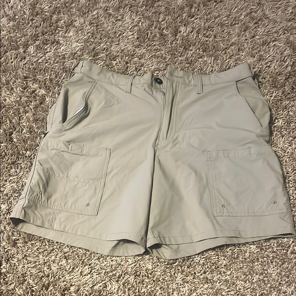Magellan Outdoors Men's Brown Cargo Shorts